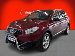 Punainen Käytetty 2013 Nissan Qashqai +2 Visia Katumaasturi | 11 500 € (Hieman kallis)