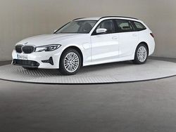 Käytetty 2021 BMW 320e Sport Line Farmari | 23 300 € (Perustarjous)