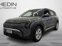 Harmaa Käytetty 2025 Kia EV3 Katumaasturi | 38 990 € (Hyvä tarjous)