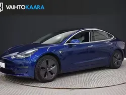 Käytetty 2020 Tesla Model 3 Standard Range Plus Sedan | 20 900 € (Hieman kallis)