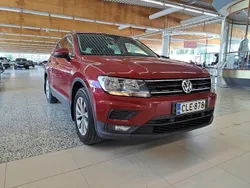 Punainen Käytetty 2017 VW Tiguan Comfortline Katumaasturi | 15 480 € (Hyvä tarjous)