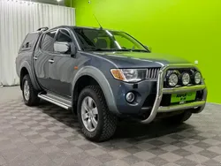 Hopea / harmaa Käytetty 2008 Mitsubishi L200 Nouto | 15 800 € (Hyvä tarjous)