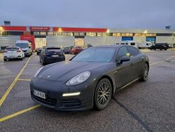 Käytetty 2015 Porsche Panamera 4 Sport Sedan | 27 900 €