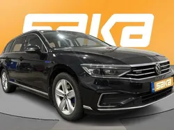 Käytetty 2021 VW Passat GTE Farmari | 19 890 € (Perustarjous)