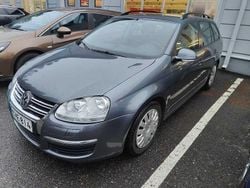 Käytetty 2009 VW Golf VI Trendline Farmari | 5 490 € (Hieman kallis)