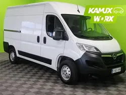 Valkoinen Käytetty 2022 Opel Movano Van | 12 400 € (Hieman kallis)