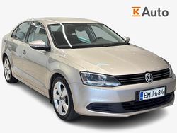 Käytetty 2013 VW Jetta Comfortline Sedan | 6 480 € (Hyvä tarjous)