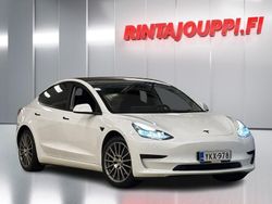 Käytetty 2021 Tesla Model 3 Standard Range Plus Sedan | 22 700 € (Perustarjous)
