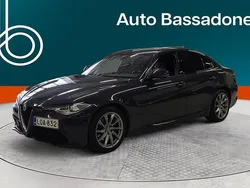 Käytetty 2018 Alfa Romeo Giulia Veloce Sedan | 33 580 €