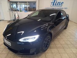 Musta Käytetty 2017 Tesla Model S Viistoperä | 25 990 € (Perustarjous)