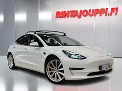 Valkoinen Käytetty 2021 Tesla Model 3 Performance Sedan | 29 880 € (Hyvä tarjous)