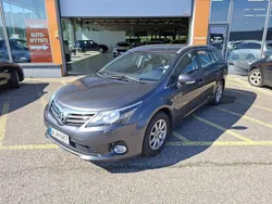 Harmaa Käytetty 2013 Toyota Avensis Active Farmari | 9 800 € (Hyvä tarjous)