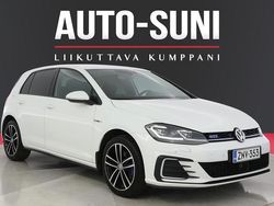 Valkoinen Käytetty 2020 VW Golf VIII GTE Viistoperä | 17 400 € (Supertarjous)