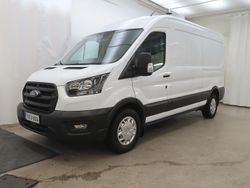 Valkoinen Käytetty 2022 Ford Transit Trend Van | 31 890 € (Kallis)