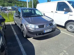 Käytetty 2005 Renault Mégane II Sedan | 2 800 €