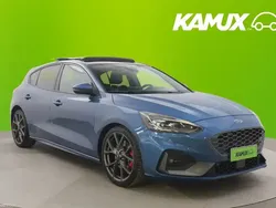 Sininen Käytetty 2019 Ford Focus ST Sedan | 28 880 € (Supertarjous)
