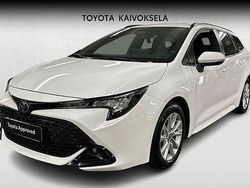 Valkoinen Käytetty 2024 Toyota Corolla Active Farmari | 28 990 € (Perustarjous)