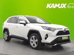 Valkoinen Käytetty 2020 Toyota RAV4 Hybrid Edition Katumaasturi | 39 800 € (Perustarjous)