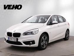 Valkoinen Käytetty 2018 BMW 218 Active Tourer Sport Line Tila-auto | 18 900 €