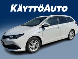 Valkoinen Käytetty 2018 Toyota Auris Touring Sports Active Farmari | 17 700 € (Perustarjous)
