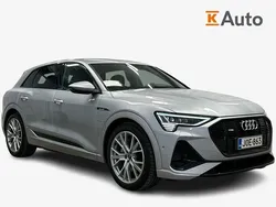 Käytetty 2023 Audi e-tron S-Line Katumaasturi | 46 500 € (Perustarjous)