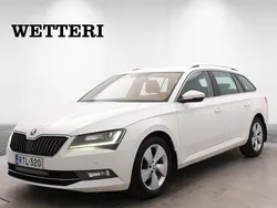 Valkoinen Käytetty 2018 Skoda Superb Business Line Farmari | 12 900 € (Perustarjous)