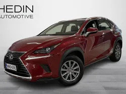 Punainen Käytetty 2018 Lexus NX300h Katumaasturi | 27 900 € (Perustarjous)