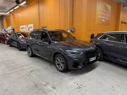 Käytetty 2020 BMW X5 Comfort Edition Katumaasturi | 43 790 € (Perustarjous)