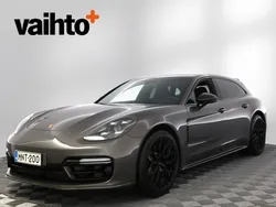 Harmaa Käytetty 2018 Porsche Panamera 4 Sport Turismo Sedan | 56 500 € (Perustarjous)