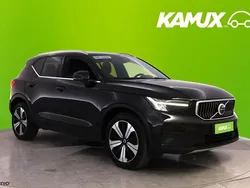 Musta Käytetty 2023 Volvo XC40 Core Katumaasturi | 33 860 € (Hyvä tarjous)