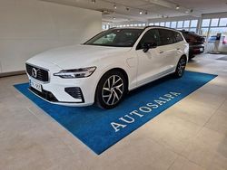 Käytetty 2020 Volvo V60 R-Design Farmari | 34 900 € (Kallis)