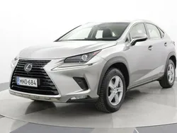 Hopea Käytetty 2018 Lexus NX300h Business Edition Katumaasturi | 31 590 € (Perustarjous)