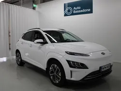 Käytetty 2024 Hyundai Kona Style Katumaasturi | 32 880 €