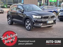 Musta Käytetty 2022 Volvo XC40 Inscription Katumaasturi | 31 900 € (Perustarjous)
