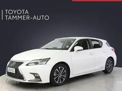 Valkoinen Käytetty 2018 Lexus CT200h Viistoperä | 19 980 € (Perustarjous)