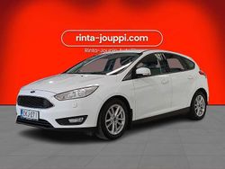 Valkoinen Käytetty 2016 Ford Focus Trend Viistoperä | 6 590 € (Hyvä tarjous)