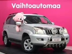 Käytetty 2009 Toyota Land Cruiser Executive Katumaasturi | 23 890 € (Supertarjous)