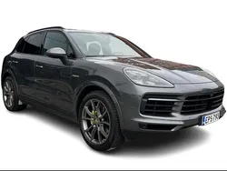 Käytetty 2019 Porsche Cayenne Katumaasturi | 63 800 € (Hyvä tarjous)