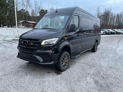 Musta Uusi 2025 Mercedes Sprinter Van | 124 990 €