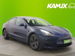 Sininen Käytetty 2022 Tesla Model 3 Sedan | 27 990 € (Perustarjous)