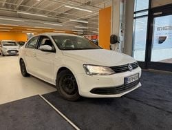 Käytetty 2011 VW Jetta Comfortline Sedan | 6 900 € (Perustarjous)