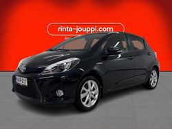 Musta Käytetty 2012 Toyota Yaris Hybrid Style Viistoperä | 11 790 € (Perustarjous)