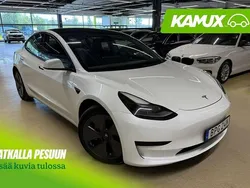 Käytetty 2021 Tesla Model 3 Standard Range Plus Sedan | 23 490 € (Hieman kallis)