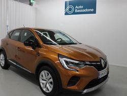 Oranssi Käytetty 2021 Renault Captur Zen Katumaasturi | 13 880 € (Hyvä tarjous)