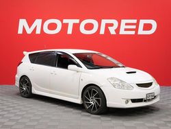 Käytetty 2003 Toyota Caldina Farmari | 8 990 €