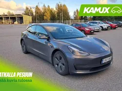 Hopea / harmaa Käytetty 2021 Tesla Model 3 Sedan | 30 890 € (Hieman kallis)