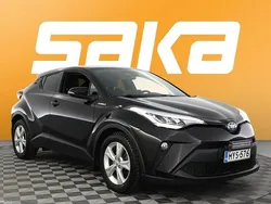 Käytetty 2020 Toyota C-HR Active Katumaasturi | 19 900 € (Hyvä tarjous)