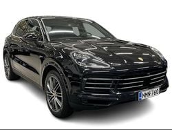 Käytetty 2022 Porsche Cayenne Katumaasturi | 69 900 € (Perustarjous)