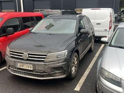 Käytetty 2018 VW Tiguan Highline Katumaasturi | 18 900 € (Kallis)