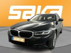 Käytetty 2022 BMW 530e Farmari | 33 900 € (Hieman kallis)